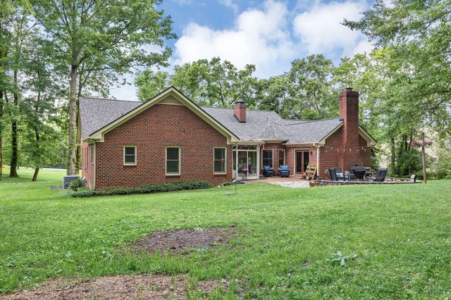 5087 Saddleview Dr, Franklin, TN 37067