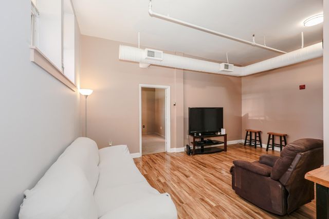 15 Mount Saint Marys Way Apt 7, Hooksett, NH 03106