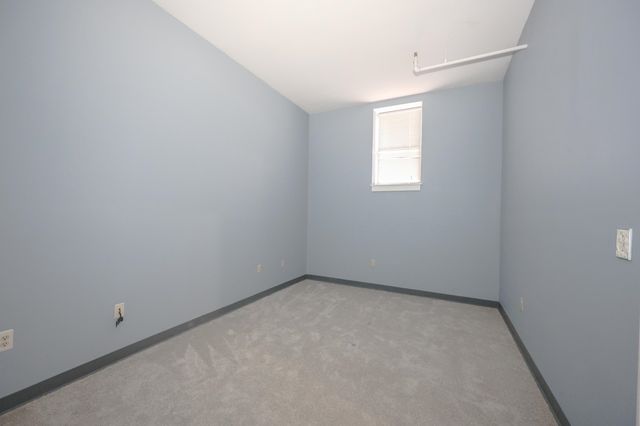 15 Mount Saint Marys Way Apt 7, Hooksett, NH 03106