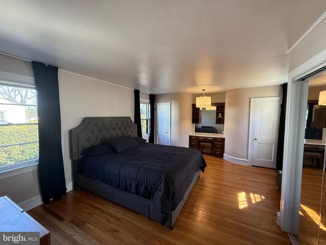 44 N WARREN ST, Woodbury, NJ 08096