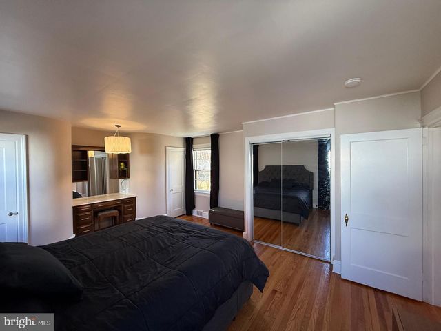 44 N WARREN ST, Woodbury, NJ 08096