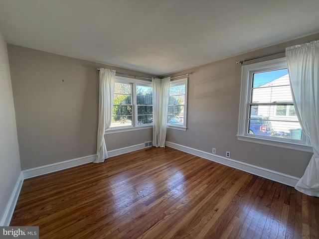 44 N WARREN ST, Woodbury, NJ 08096