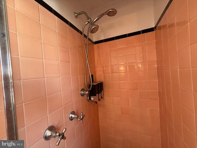 44 N WARREN ST, Woodbury, NJ 08096