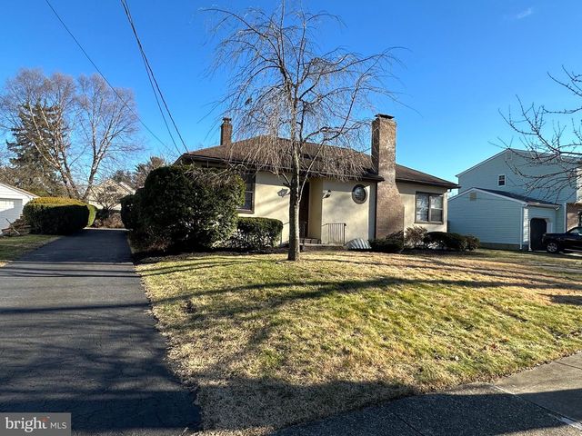 44 N WARREN ST, Woodbury, NJ 08096