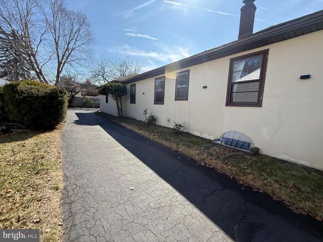 44 N WARREN ST, Woodbury, NJ 08096