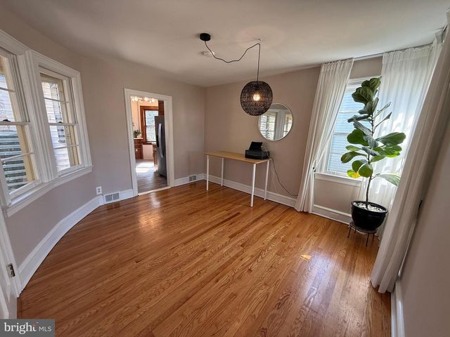 44 N WARREN ST, Woodbury, NJ 08096