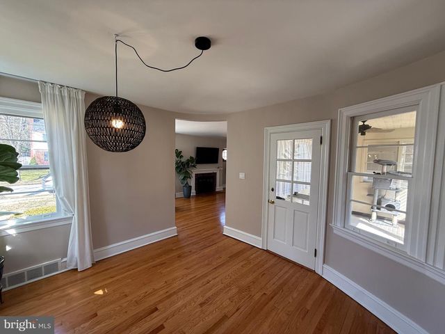 44 N WARREN ST, Woodbury, NJ 08096