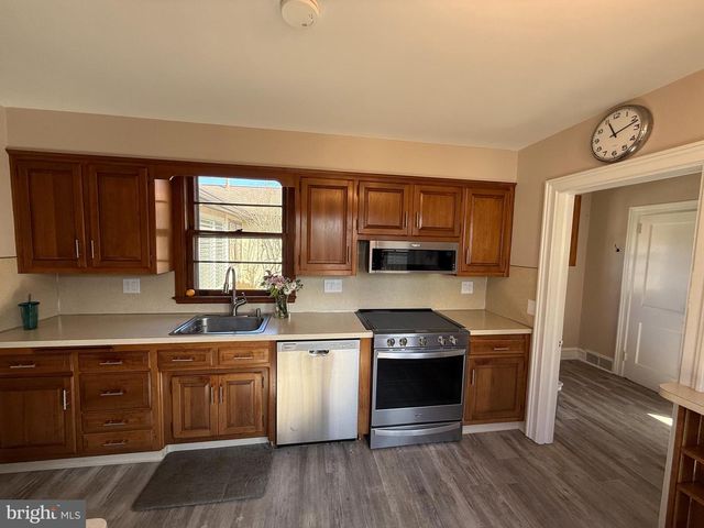 44 N WARREN ST, Woodbury, NJ 08096