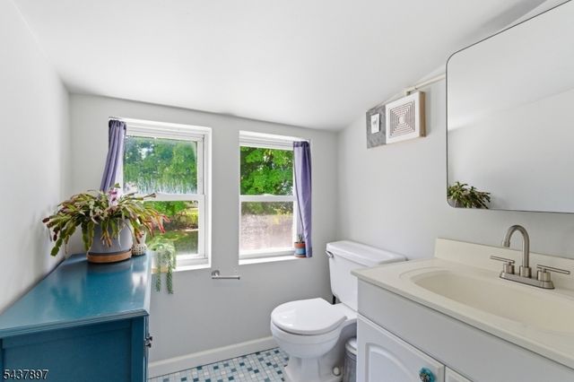 29 Gregory Ave, Morris Twp., NJ 07950