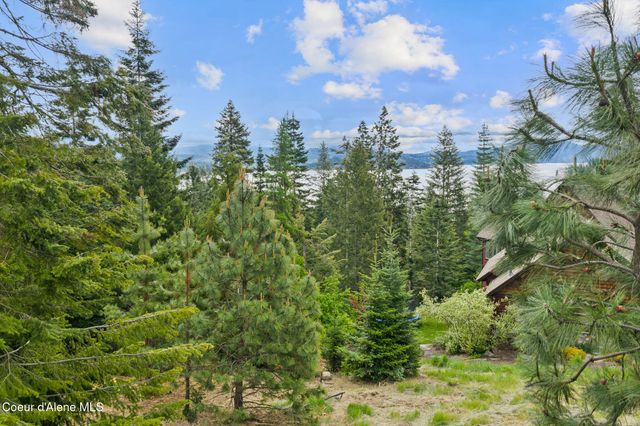 1054 S Conservation Ct, Coeur D'alene, ID 83814