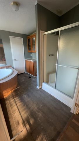 94 Cr 4111, Dayton, TX 77535