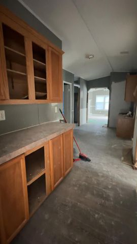 94 Cr 4111, Dayton, TX 77535