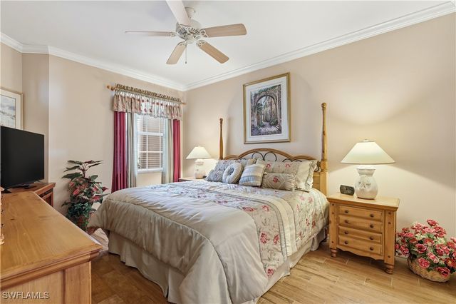 2910 Cypress Trace CIR 102, Naples, FL 34119