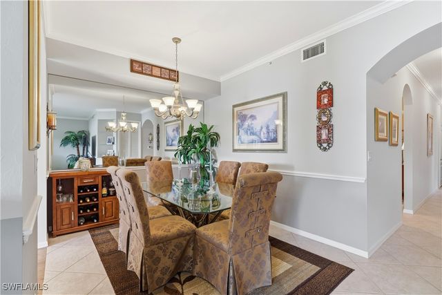 2910 Cypress Trace CIR 102, Naples, FL 34119