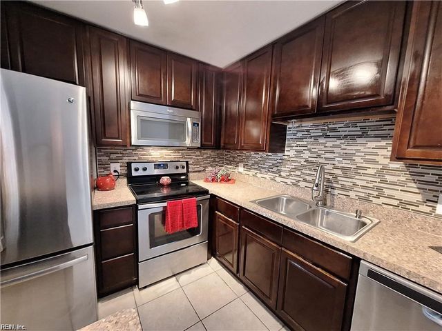 1312 Sierra DR, Virginia Beach, VA 23453