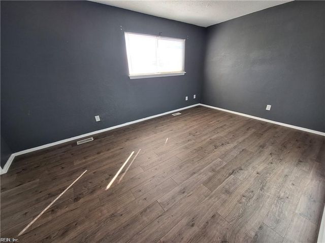 1312 Sierra DR, Virginia Beach, VA 23453