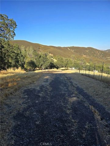 728 Watertrough Road, Clearlake Oaks, CA 95423