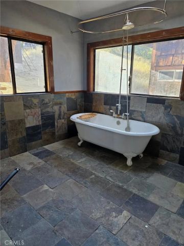 728 Watertrough Road, Clearlake Oaks, CA 95423