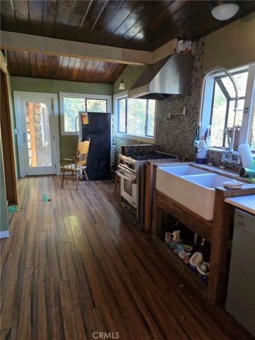 728 Watertrough Road, Clearlake Oaks, CA 95423