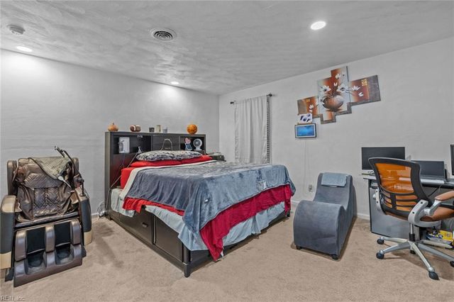 421 Hollywood AVE, Suffolk, VA 23434