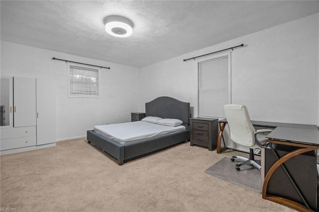 421 Hollywood AVE, Suffolk, VA 23434