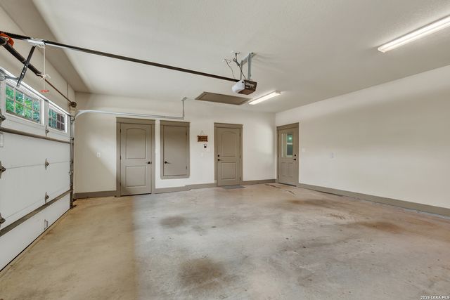 737 LA PALOMA DR, Canyon Lake, TX 78133