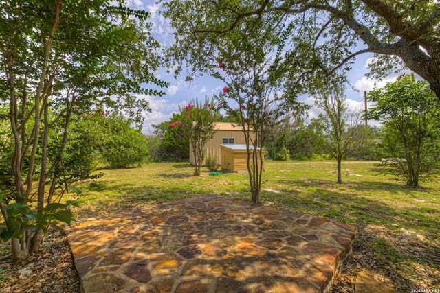 737 LA PALOMA DR, Canyon Lake, TX 78133