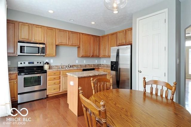 420 W Main Street, Carmel, IN 46032