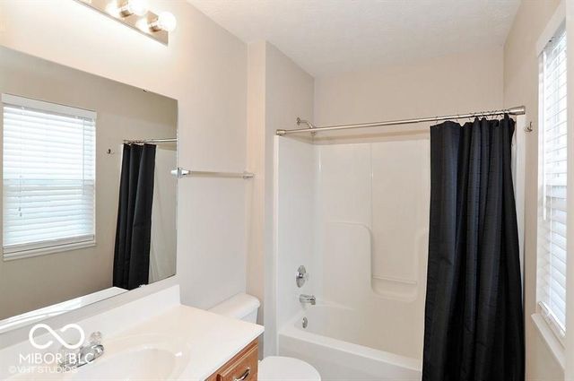 420 W Main Street, Carmel, IN 46032