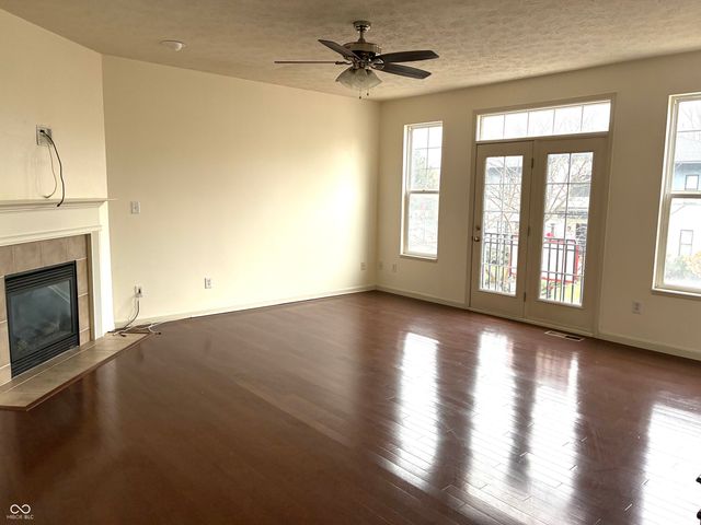 420 W Main Street, Carmel, IN 46032