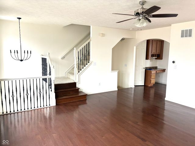 420 W Main Street, Carmel, IN 46032
