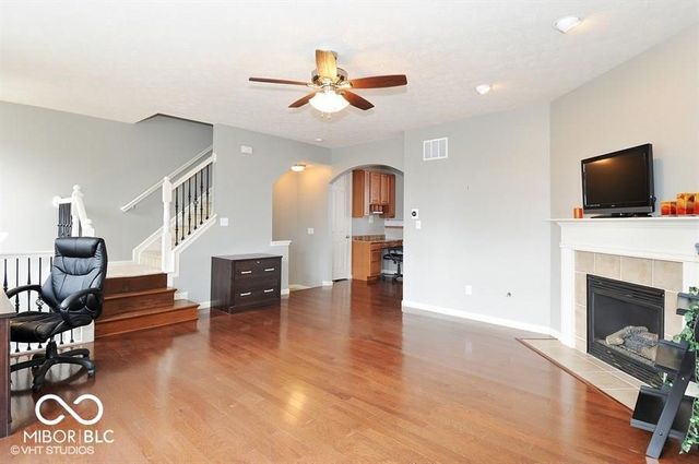420 W Main Street, Carmel, IN 46032