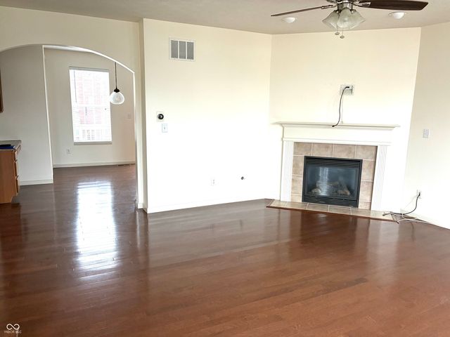 420 W Main Street, Carmel, IN 46032