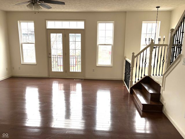 420 W Main Street, Carmel, IN 46032