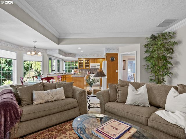 2312 Ne 158TH Ave, Vancouver, WA 98684