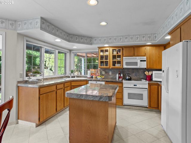 2312 Ne 158TH Ave, Vancouver, WA 98684