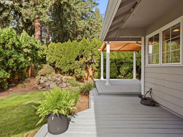 2312 Ne 158TH Ave, Vancouver, WA 98684