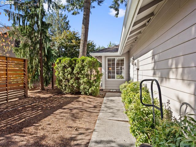 2312 Ne 158TH Ave, Vancouver, WA 98684