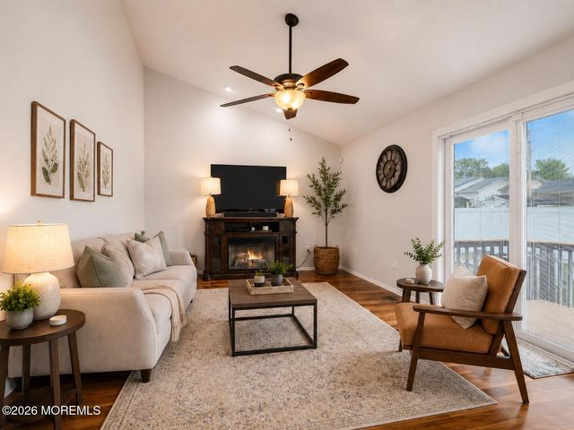 163 Liberty Avenue, Manahawkin, NJ 08050