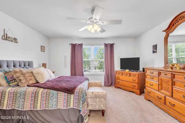 163 Liberty Avenue, Manahawkin, NJ 08050