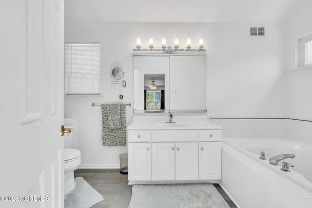 163 Liberty Avenue, Manahawkin, NJ 08050