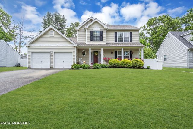 163 Liberty Avenue, Manahawkin, NJ 08050