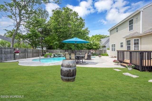 163 Liberty Avenue, Manahawkin, NJ 08050