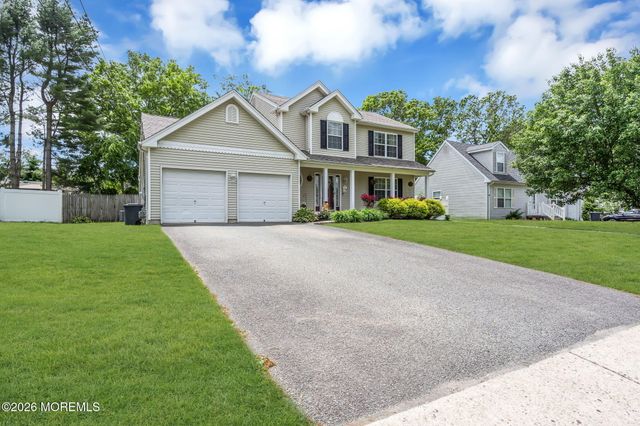 163 Liberty Avenue, Manahawkin, NJ 08050