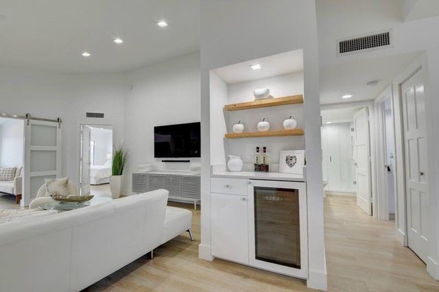 7362 Clunie Place 13304, Delray Beach, FL 33446