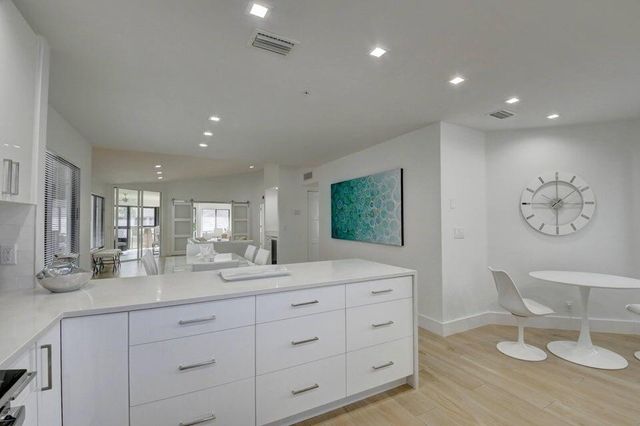 7362 Clunie Place 13304, Delray Beach, FL 33446