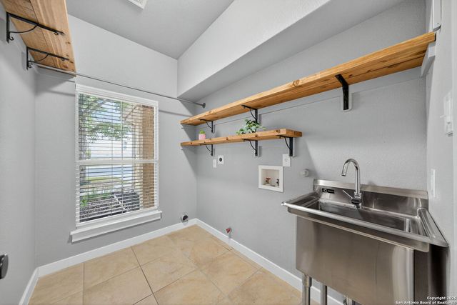 3302 Bending Creek, San Antonio, TX 78261