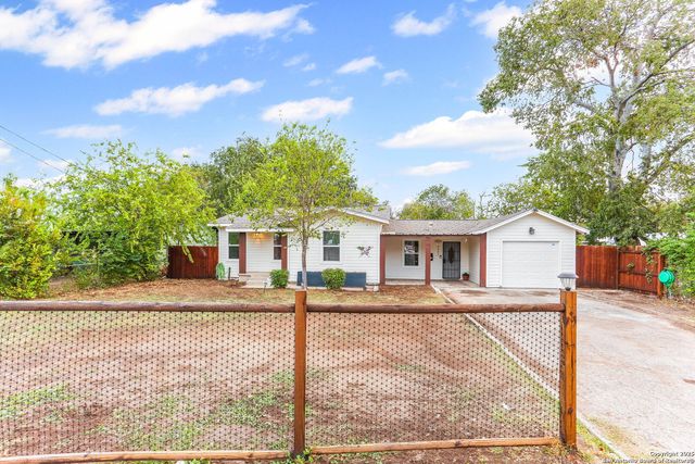 4442 Lord, San Antonio, TX 78220