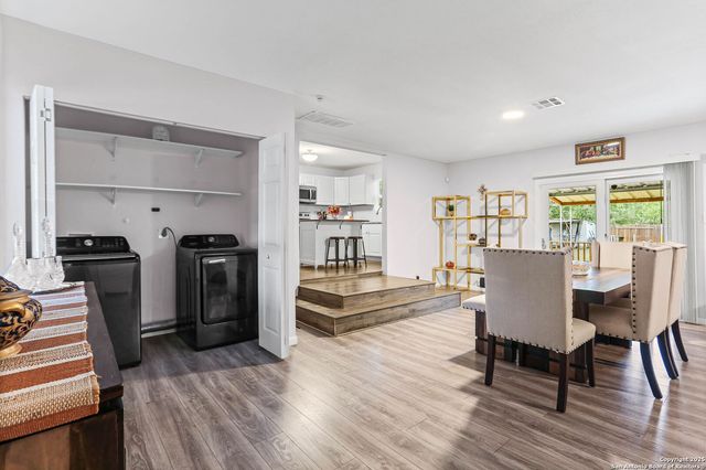 4442 Lord, San Antonio, TX 78220
