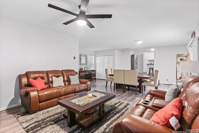 4442 Lord, San Antonio, TX 78220